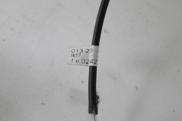 Антенна на крыше Opel Astra H.