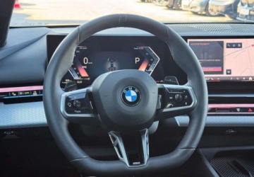 BMW Seria 5 G90-91 2025 BMW Seria 5 I wlasciciel M Sport Hak Gwarancja Bezwypadkowy FVAT23, zdjęcie 17