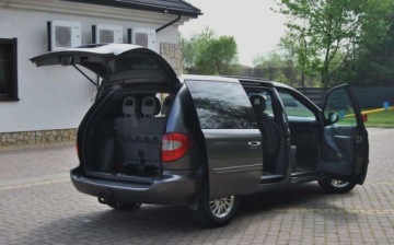 Chrysler Voyager V Grand Voyager 2.8 CRD 150KM 2005 Chrysler Voyager GWARANCJA, 2005r, 2.8 Diesel 150KM, Automat, ISOFIX, Nisk, zdjęcie 20