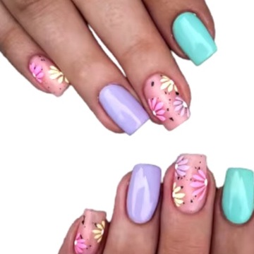 Paznokcie Sztuczne Tipsy Kwadrat Pastel Kwiaty Pastelowe Nude Samoprzylepne