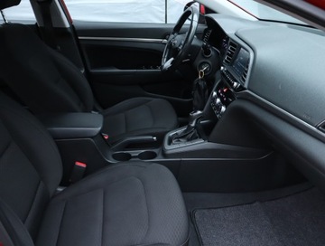 Hyundai Elantra VI Sedan 1.6 MPI 128KM 2019 Hyundai Elantra 1.6 CVVT, Salon Polska, zdjęcie 8