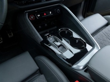 Audi Q5 II SUV Facelifting 2.0 40 TDI 204KM 2026 AUDI Q5 TDI quattro S line Suv 2.0 (204KM) 2026, zdjęcie 8