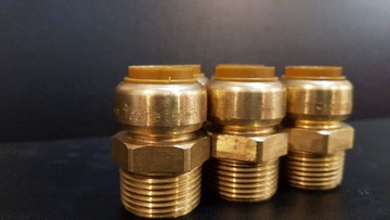 Nypel mosiężny wsuwany Tectite PUSH 18mm x 3/4 GZ