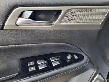 Ssangyong Rexton IV SUV 2.2 Diesel 181KM 2018 SSANGYONG REXTON 4WD, 2.2 Diesel 181KM* Salon PL* 1 wł *ASO *Bezwypadkowy, zdjęcie 6