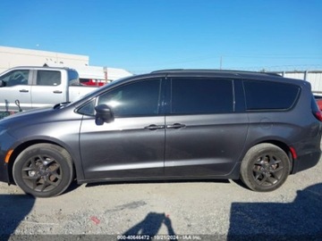 Chrysler Pacifica II 2020 Chrysler Pacifica Touring FWD 3.6 Benzyna 287KM, zdjęcie 3