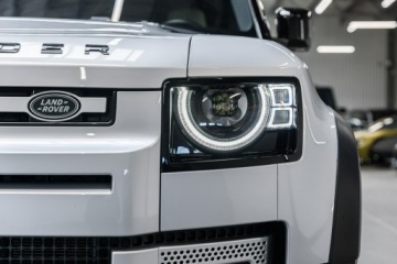 Land Rover Defender IV (L663) Hard Top 90 3.0D R6 250KM 2023 Land Rover Defender 110 3.0D 250KM. Salon PL. FV., zdjęcie 11