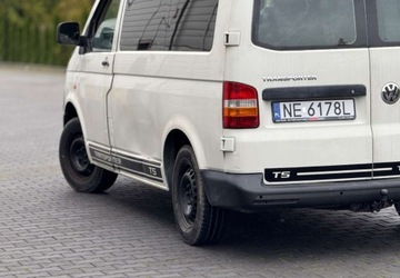 Volkswagen Caravelle T5 T5 Multivan 1.9 TDI 102KM 2005 Volkswagen Transporter 1.9 Diesel 102 KM 3-osobowy 1.9 Diesel 102KM, zdjęcie 5