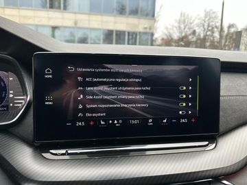 Skoda Octavia IV Liftback 2.0 TDI SCR 200KM 2022 Skoda Octavia RS 2.0 TDI 200KM 4x4 Fotele Ergonomi, zdjęcie 14