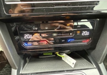 Volkswagen Passat B8 Variant Facelifting 1.5 TSI EVO 150KM 2022 Volkswagen Passat Variant salon PL FV Vat 23 rok gwarancji automat DSG, zdjęcie 21