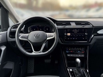 Volkswagen Touran III 1.5 TSI EVO 150KM 2023 Volkswagen Touran EVO Highline DSG Kamera Cofania ACC 7 Miejsc Faktura, zdjęcie 12