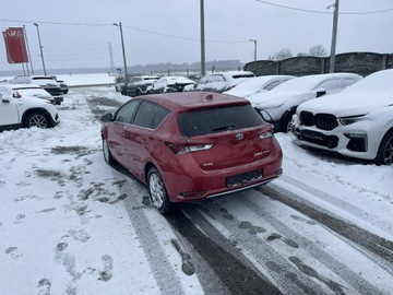 Toyota Auris II Hatchback 5d Facelifting 1.8 Hybrid 136KM 2015 Toyota Auris Hybryda Klimatronik Podgrzewanie, zdjęcie 3