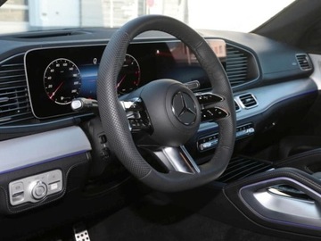 Mercedes GLS X167 SUV Facelifting 3.0 450d 367KM 2025 MERCEDES-BENZ GLS 450 d 4-MATIC AMG Line 3.0 (367KM) 2025, zdjęcie 5