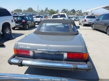 Mercedes 1983 Mercedes-Benz Inny 1983 Mercedes-Benz 380 Series 2dr Coupe 380SL 3.8 100KM, zdjęcie 14