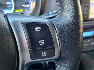 Toyota Yaris III Hatchback 5d Facelifting Hybrid 100KM 2016 Toyota Yaris 1.5 Hybrid 100% Org Przebieg 132 Tyś, zdjęcie 26