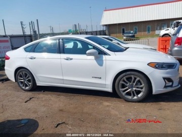 Ford Mondeo V Sedan Facelifting 2.0 Hybrid 187KM 2019 Ford Mondeo 2019 r., 2,0L TITANIUM 2.0 Hybryda 188KM, zdjęcie 7