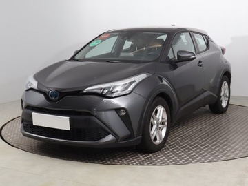 Toyota C-HR I Crossover Facelifting 1.8 Hybrid 122KM 2022 Toyota C-HR 1.8 Hybrid, Serwis ASO, Automat, zdjęcie 1