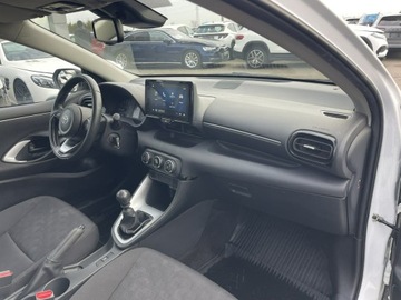 Toyota Yaris IV Hatchback 1.5 Dynamic Force 125KM 2024 Toyota Yaris Klimatyzacja Kamera cofania Tempomat, zdjęcie 12