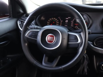 Fiat Tipo II Sedan 1.4 95KM 2019 Fiat Tipo 1.4 16V, Salon Polska, 1. Właściciel, zdjęcie 14