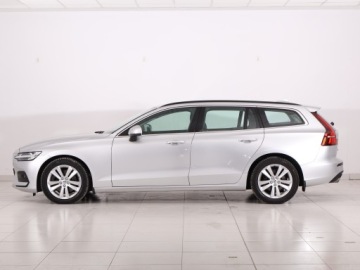 Volvo V60 II  2021 Volvo V60 B3, Salon Polska, Serwis ASO, Automat, zdjęcie 2
