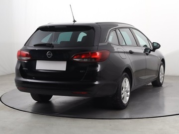 Opel Astra K Sports Tourer 1.6 CDTI 110KM 2018 Opel Astra 1.6 CDTI, Klima, Klimatronic, Tempomat, zdjęcie 4