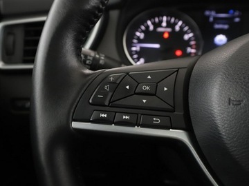 Nissan Qashqai II Crossover 1.6 DIG-T 163KM 2017 Nissan Qashqai skóra full LED navi klima auto, zdjęcie 29