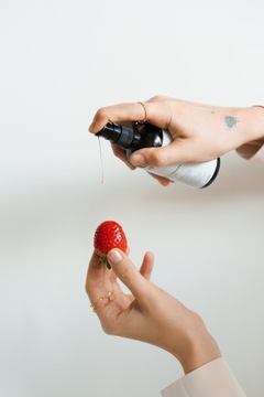 100% ВЕГАНСКОЕ ГИДРОФИЛЬНОЕ НАТУРАЛЬНОЕ ОЧИЩАЮЩЕЕ МАСЛО ДЛЯ ЛИЦА КЛУБНИКА