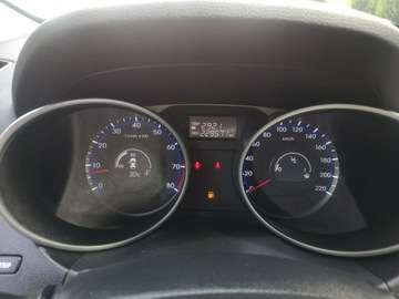 Hyundai ix35 SUV 1.6 GDI 135KM 2013 Hyundai ix35 1.6 B+LPG 135KM # Klima # Navi #, zdjęcie 17