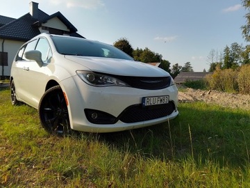 Chrysler Pacifica II 3.6 V6 291KM 2018 Chrysler pacyfica 2018 r, zdjęcie 15