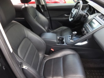 Jaguar E-Pace SUV 2.0 i4D 180KM 2020 Jaguar E-Pace D180 AWD, Salon Polska, Serwis ASO, zdjęcie 8