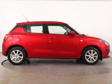 Suzuki Swift VI Hatchback Facelifting 1.2 DualJet SHVS 83KM 2020 Suzuki Swift 1.2, Salon Polska, Serwis ASO, Klima, zdjęcie 5