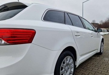 Toyota Avensis III Wagon Facelifting 1.8 Valvematic 147KM 2012 Toyota Avensis 1.8 Niski Przebieg Kamera Navi Serwis Zarejestrowana, zdjęcie 14