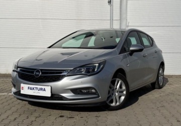 Opel Astra K Hatchback 5d 1.4 Turbo 125KM 2018 Opel Astra 1.4 T 125KM MT6 Enjoy Salon PL FV23 1.4 Benzyna 125KM, zdjęcie 1