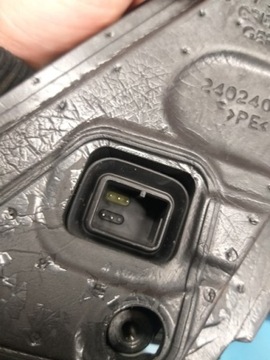 BMW F46 2 ZRCÁTKO PRAVÉ 5PIN