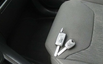 Citroen C5 III Sedan 2.0 HDi FAP 140KM 2012 Citroen C5 2.0 Diesel 140KM, zdjęcie 18