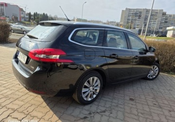 Peugeot 2018 Peugeot 308 Peugeot 308 SW 1.5 BlueHDi 130KM Panorama Navi Parktroniki, zdjęcie 32