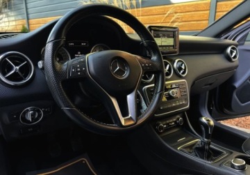 Mercedes Klasa A W176 Hatchback 5d 1.6 200 BlueEFFICIENCY 156KM 2014 Mercedes-Benz Klasa A 1.6 156 KM gwarancja 136 tys km bezwypadkowy ma, zdjęcie 19