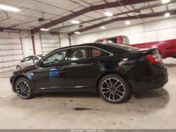 Ford Taurus V 2018 Ford Taurus Sel 2018 3.5l 3.5 Benzyna 288KM, zdjęcie 2