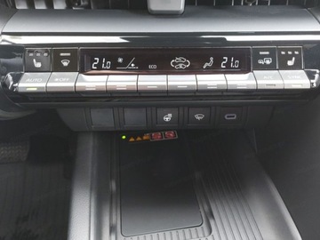 Toyota C-HR II SUV Plug-In 2.0  223KM 2025 C-HR Executive 2.0 Plug-in Hybrid Dynamic Force 223KM, zdjęcie 9