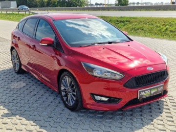 Ford Focus III Hatchback 5d facelifting 1.0 EcoBoost 125KM 2017 Ford Focus 1.0 EcoBoost 125Ps ST-Line Navi Kamera Piekny Gwarancja 125KM, zdjęcie 35