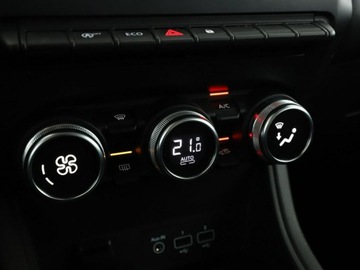 Renault Captur II Crossover 1.3 TCe 140KM 2021 Renault Captur full LED navi klima auto kamera i, zdjęcie 26