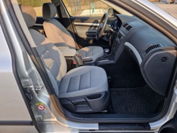 Skoda Octavia II Hatchback 1.6 i 16V FSI 115KM 2006 Skoda Octavia Skoda Octavia 1.6 1.6 Benzyna 116KM, zdjęcie 10