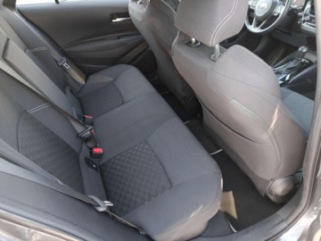 Toyota Corolla XII TS Kombi Facelifting 1.8 Hybrid 140KM 2023 Toyota Corolla 1.8 Hybrid Comfort Seria E21 (2019-, zdjęcie 13
