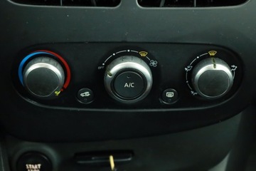 Renault Clio IV Hatchback 5d dCi  75KM 2016 Renault Clio 1.5 dCi, Salon Polska, Serwis ASO, zdjęcie 9