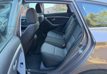 Hyundai i30 II Wagon Facelifting 1.4 MPI 100KM 2015 Hyundai i30 1,4 100KM LIFT Key-less Kamera Navi Bezwypadkowy SERWIS Super, zdjęcie 21