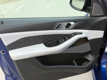 BMW X5 G05 2022 BMW X5M // SALON PL // FULL OPCJA // 1 WŁ // GWARANCJA // BEZWYPADKOWY //, zdjęcie 23