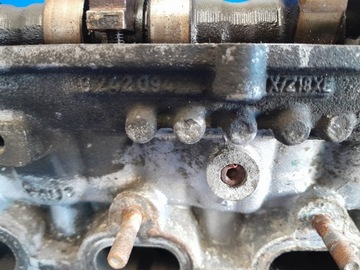 HLAVA OPEL VECTRA ZAFIRA 1.8 16V X18XE 9242094