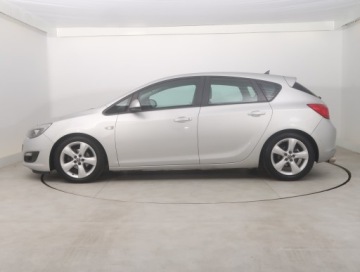 Opel Astra J GTC 1.4 Turbo ECOTEC 140KM 2013 Opel Astra 1.4 T, Navi, Klima, Tempomat, zdjęcie 2