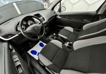 Peugeot 207 Hatchback 5d 1.4 75KM 2007 Peugeot 207 1,4 benzyna 1 wlasciciel 100 bezwypadkowy 1.4 Benzyna, zdjęcie 16