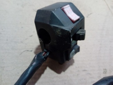 YAMAHA FJ 1200 ПЕРЕКЛЮЧАТЕЛЬ НА РУЛЕ ПРАВЫЙ РЫЧАГ