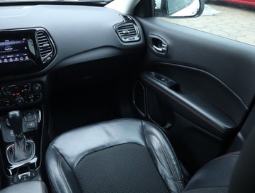 Jeep Compass II SUV 2.0 MJD 140KM 2017 Jeep Compass 2.0 MultiJet, Salon Polska, zdjęcie 7